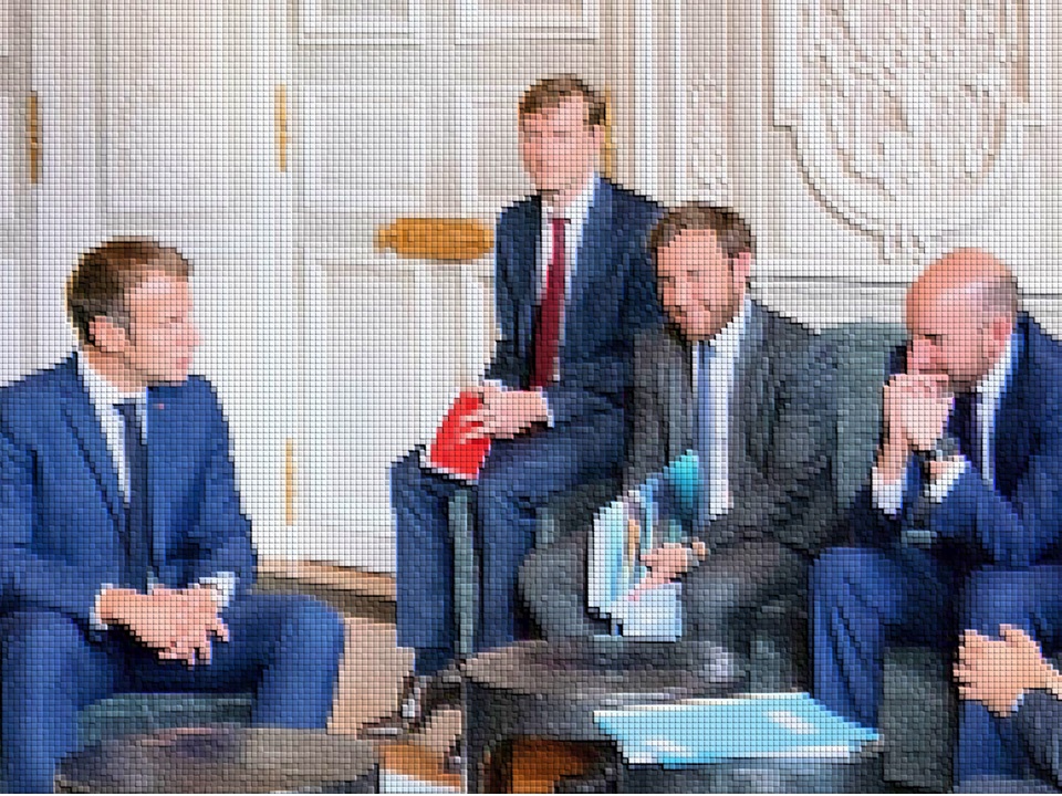 📸 La photo de la semaine : une société de gestion reçue par Emmanuel Macron…